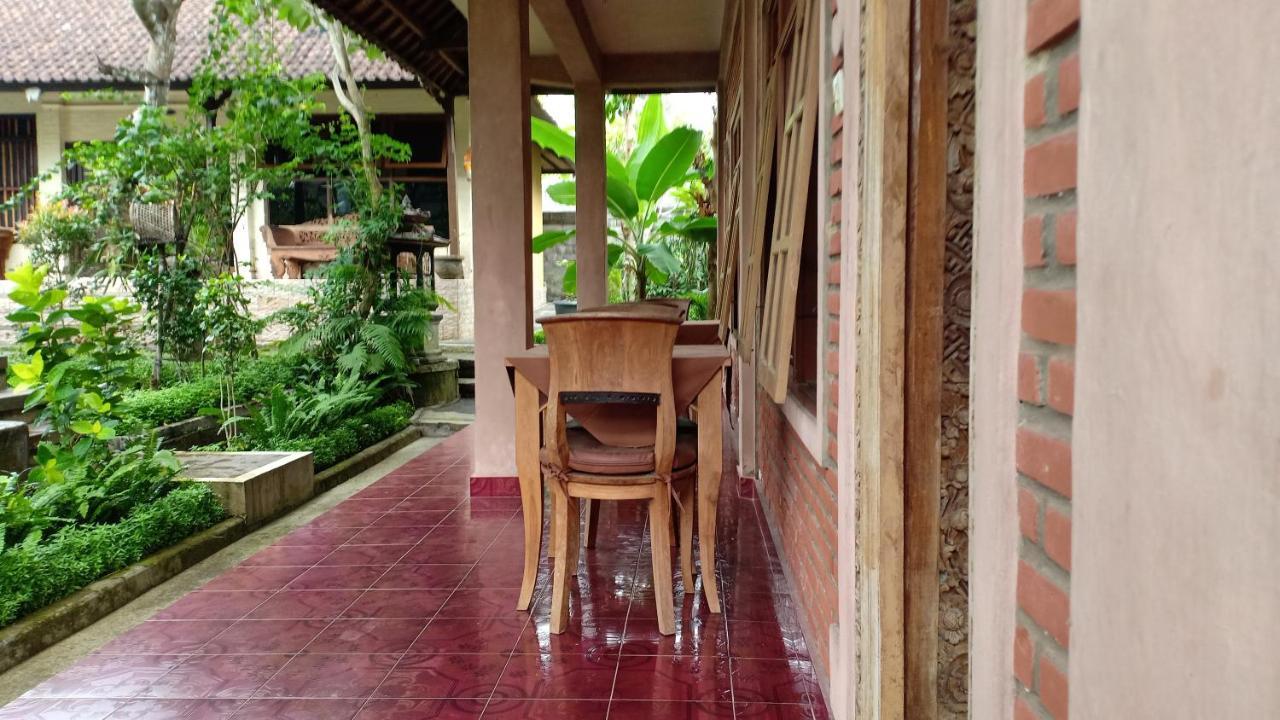 Ayu Bisma Homestay Ubud Exterior foto