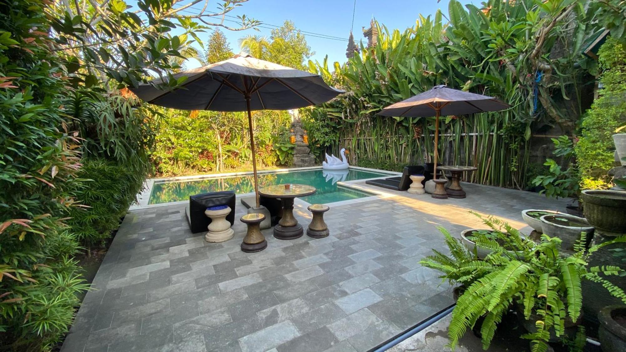 Ayu Bisma Homestay Ubud Exterior foto